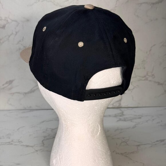 Vintage Warner Bros. Looney Tunes Hat Nothing But Trouble 1998 - Picture 7 of 10